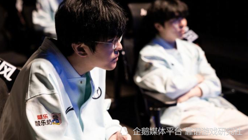 LOL：IG粉丝太强势了，Theshy行为老板买单，输比赛后爆破老板