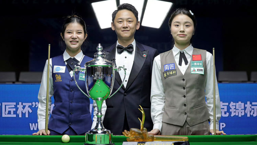 成功卫冕！白雨露6-4逆转旺哈鲁泰，再夺女子世锦赛冠军！