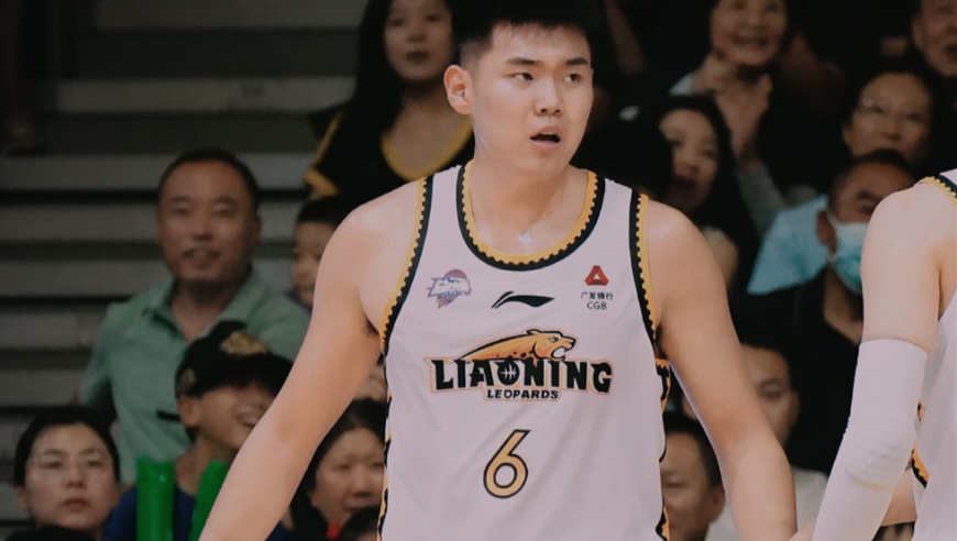2分钟集锦！辽宁胜北京小组第一，李晓旭接班人高效17分10板