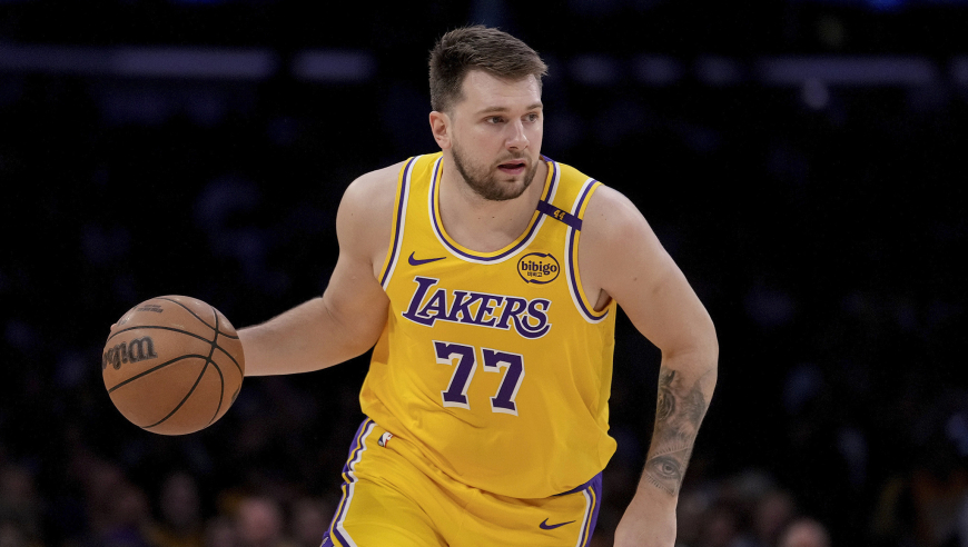 NBA采访｜珍妮-巴斯：从没见过谁加盟湖人像东契奇那样难过
