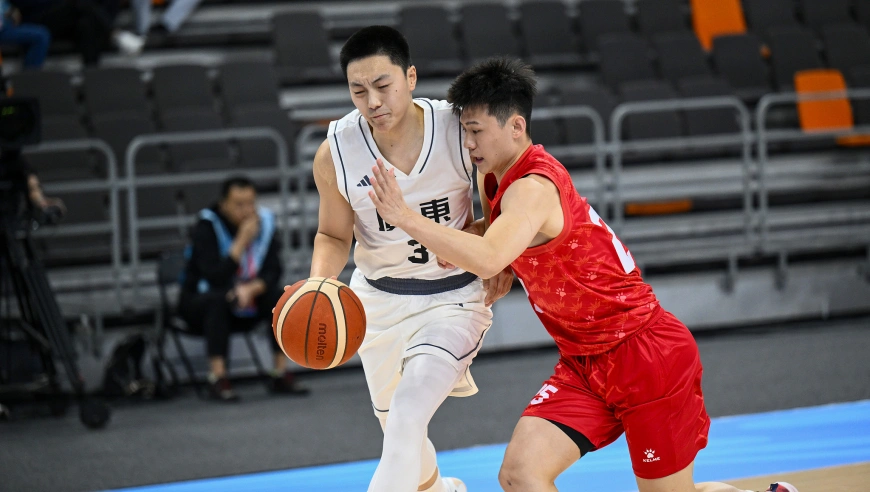 战术板｜全场中1球仍被赞表现出色！详解胡明轩的进化到底在哪里？