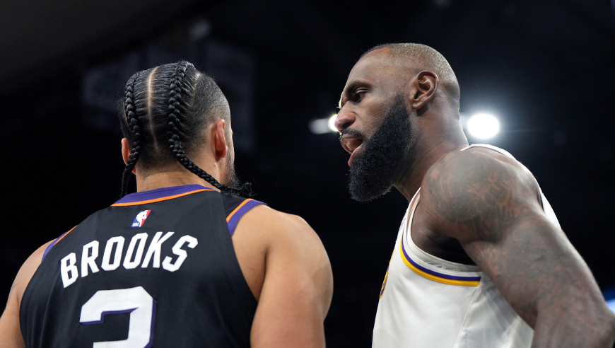 打完詹姆斯打库里！狄龙连续两场脏动作回顾 面对两大GOAT上头