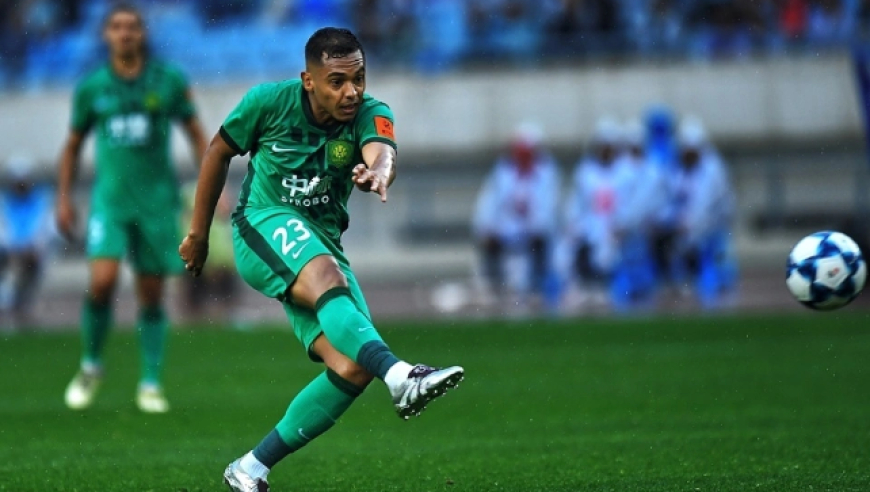 离谱？国安29岁外援遭不可明说的伤病！回国做手术感染+现已不能动