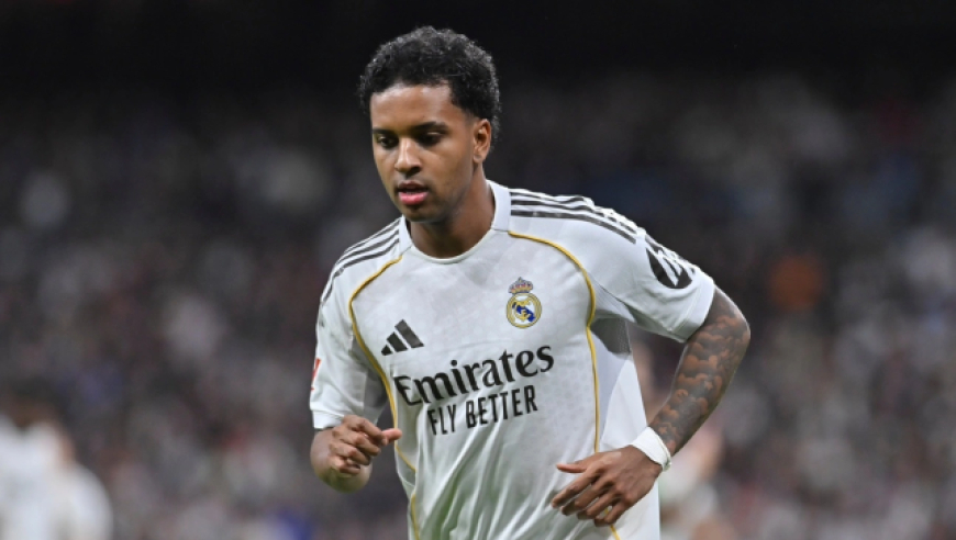 足坛一夜动态：皇马前锋无缘世界杯 巴萨国王杯出局 利物浦遭绝杀