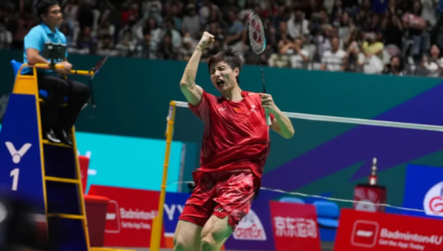 首夺中国公开赛冠军！石宇奇2-1重返世界第一，王正行造生涯纪录
