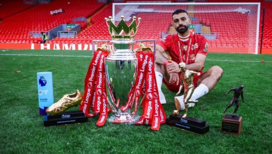 足坛一夜动态：萨拉赫离开利物浦 奥斯卡将解约退役 米兰悼念张雪峰