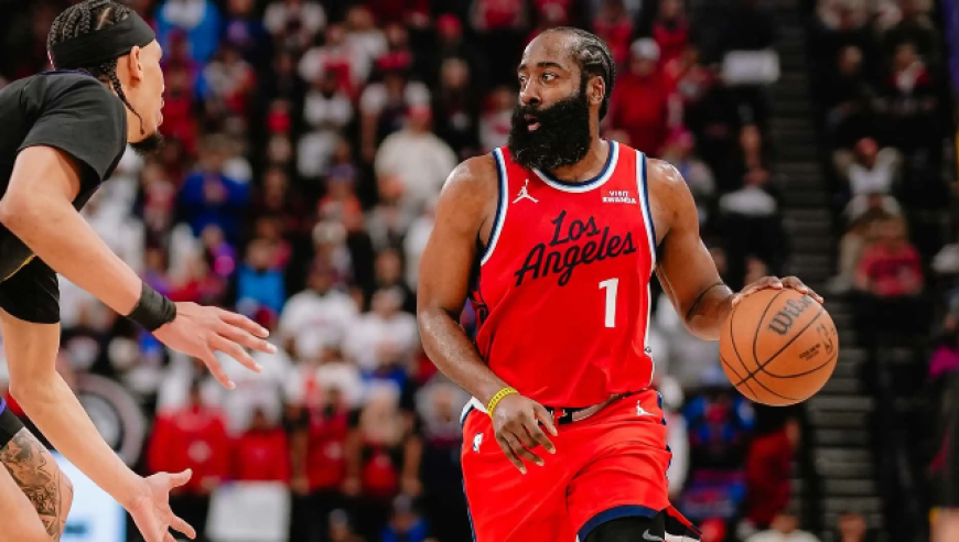 快船骑士酝酿交易！哈登或与加兰互换 双方力争交易截止日前达成