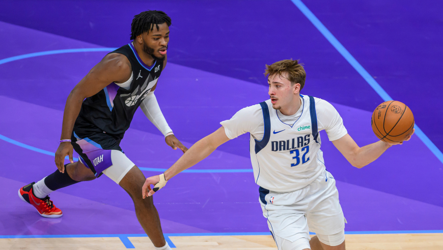 独行侠爵士末节神剧情：马卡3分踩线变2分 弗拉格故意罚不中造就绝平