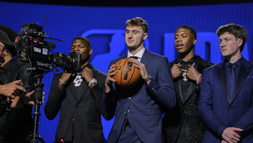 2025NBA选秀大会滚动更新：弗拉格无悬念当选状元 哈珀成榜眼