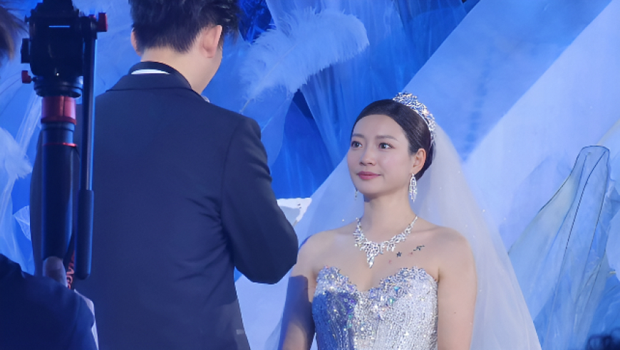 黄雅琼结婚！伴郎伴娘世界冠军，郑思维儿子当花童，樊振东王楚钦祝贺