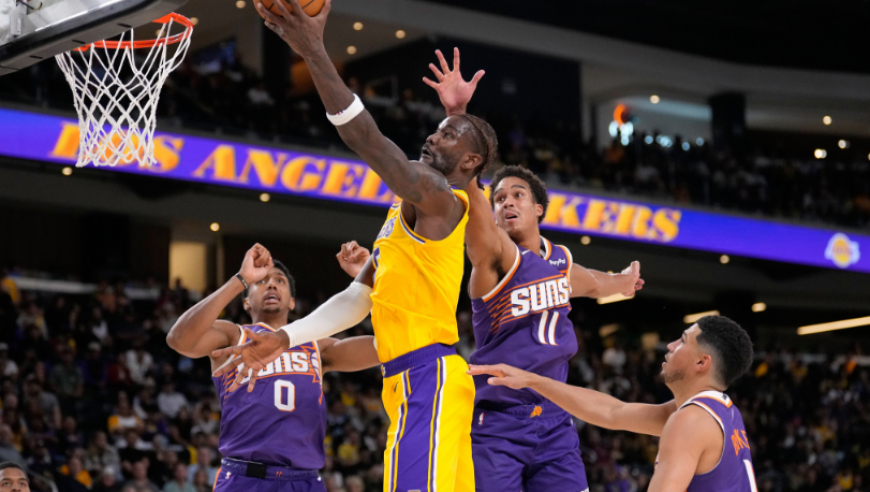 NBA季前赛：东詹缺席湖人惨负太阳 艾顿首秀1分布朗尼12中1