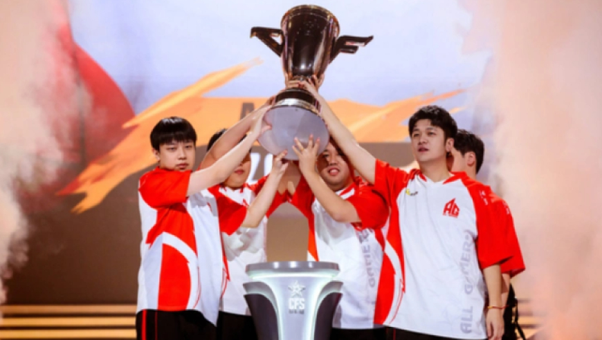 2025CFS成都收官，AG获队史第三座CFS冠军奖杯