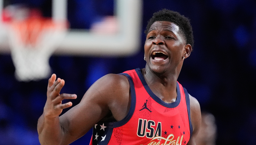 全明星星辰vs条纹集锦：詹杜卡体能耗尽 星辰新星开场轰33-9碾压