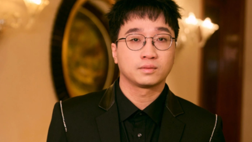 LPL战队出现离谱操作，教练人数比选手还多，其他战队没教练可签