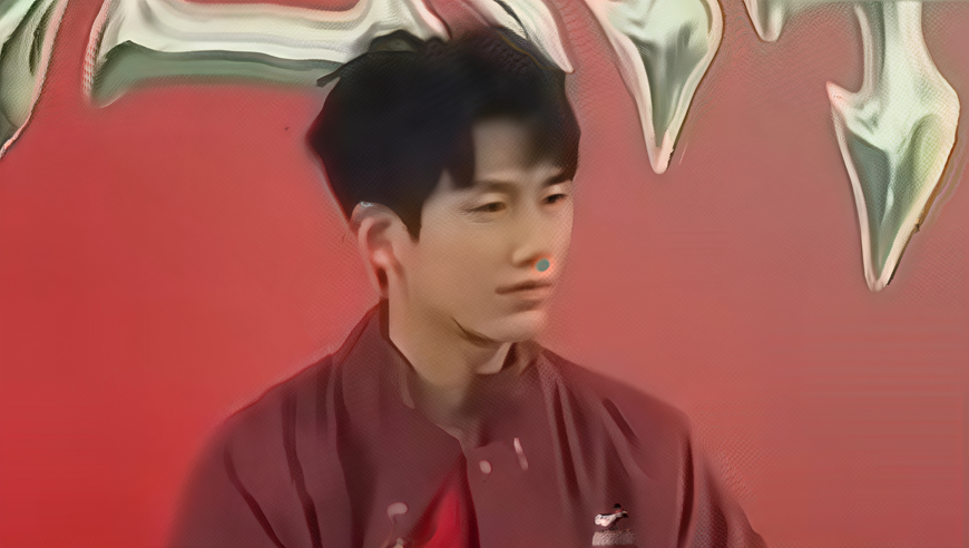 &ldquo;喜极而泣&rdquo;的小球迷提问向余望 现场笑声不断