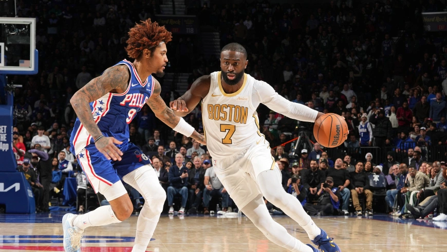 费城绿军决胜时刻：乌布雷补篮准绝杀 怀特关键三分却错失绝杀