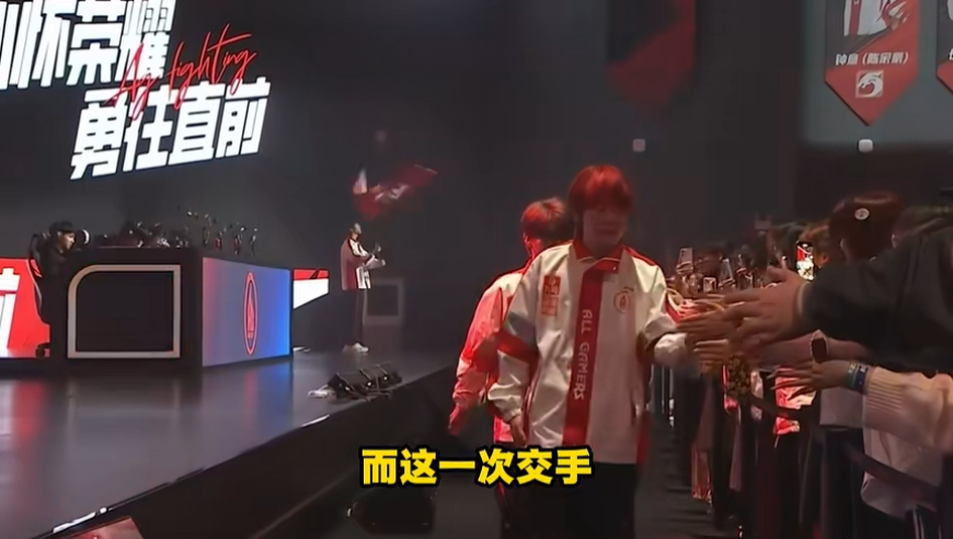 AG3比2复仇WB，拿下S组首胜，很有希望冲击胜者组