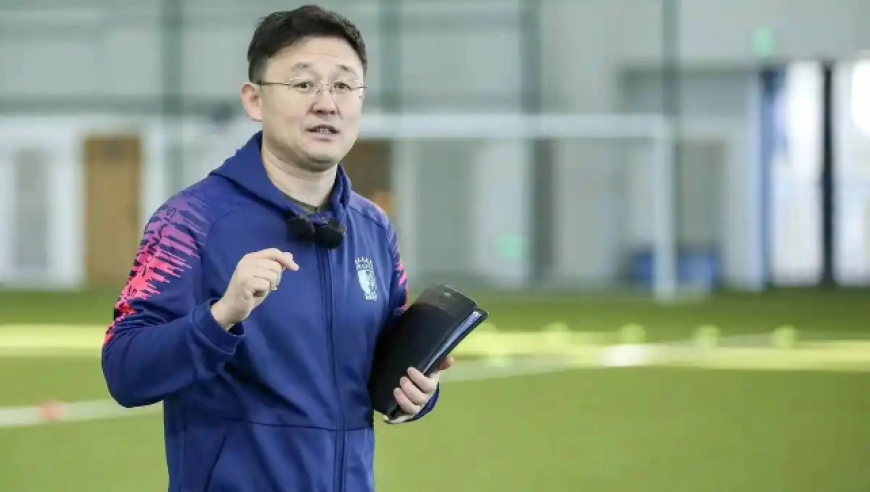 孙继海：中国小朋友从生下来可能连爬的机会都没有 很容易同手同脚