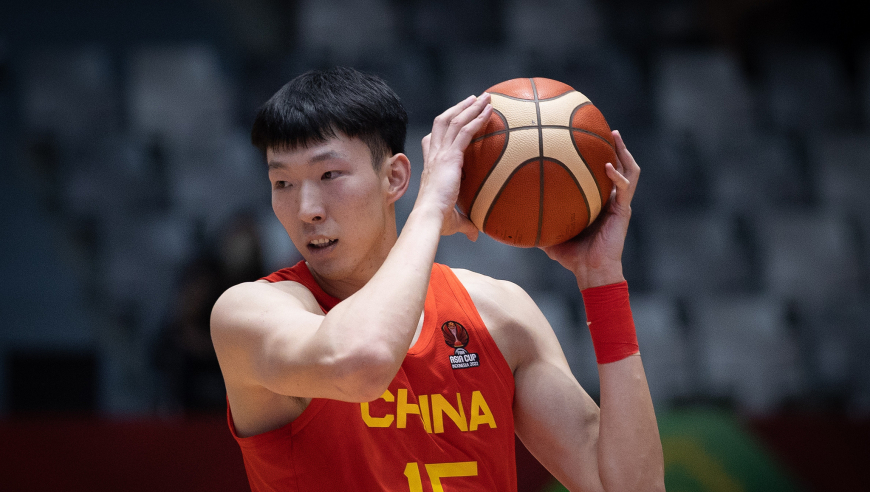中国篮球之队官方：周琦旧伤复发离队 将去美国康复治疗