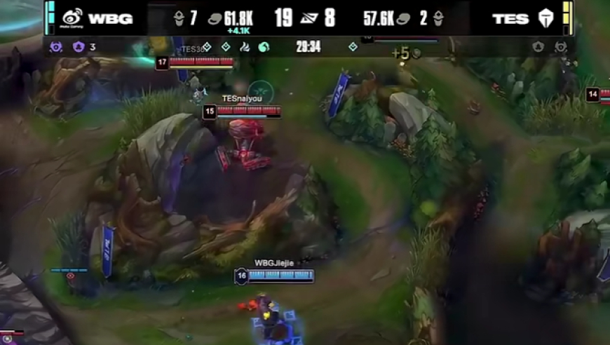 逐帧分析职业选手如何打假赛,滔搏naiyou有多少离谱行为？369沦为小丑