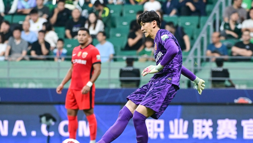 战术板 | 国安2-3海港：挤门将不犯规！颜骏凌出击不稳，国安却没利用