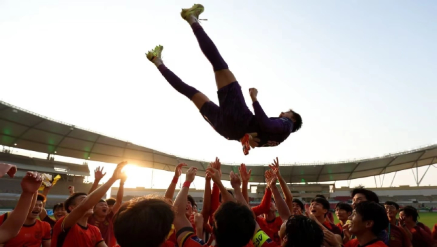 中国足球未来在他们脚下生长！高燃回顾U23亚洲杯：从陪跑到创造历史