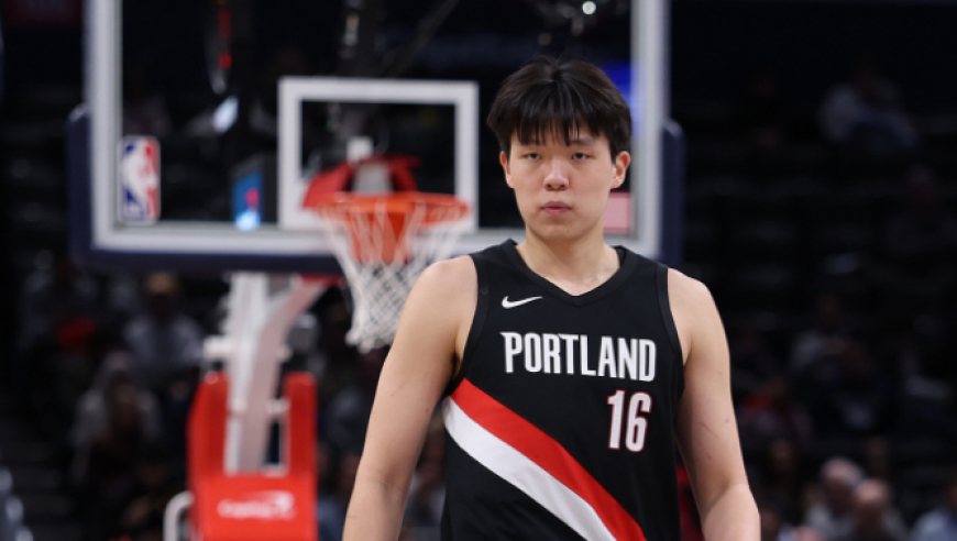 杨瀚森背靠背靠背出战！4分钟砍5分送暴扣！开拓者送步行者9连败