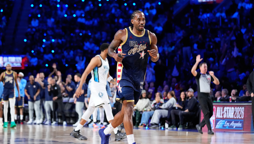 全明星条纹vs世界集锦：小卡爆砍31分+准绝杀 詹皇跟进补扣