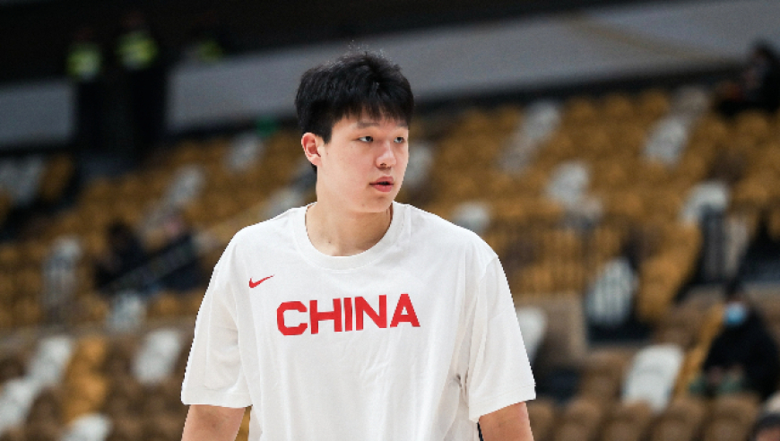 篮协同意杨瀚森不参加男篮亚洲杯 其将与8月参加开拓者短训营