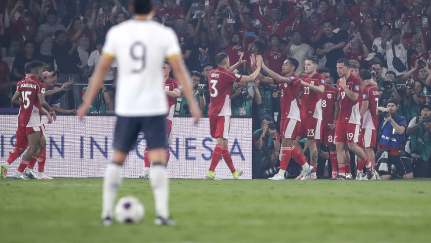 33年耻辱！国足被扣15分，排FIFA第99名+亚洲第15，首被泰国反超
