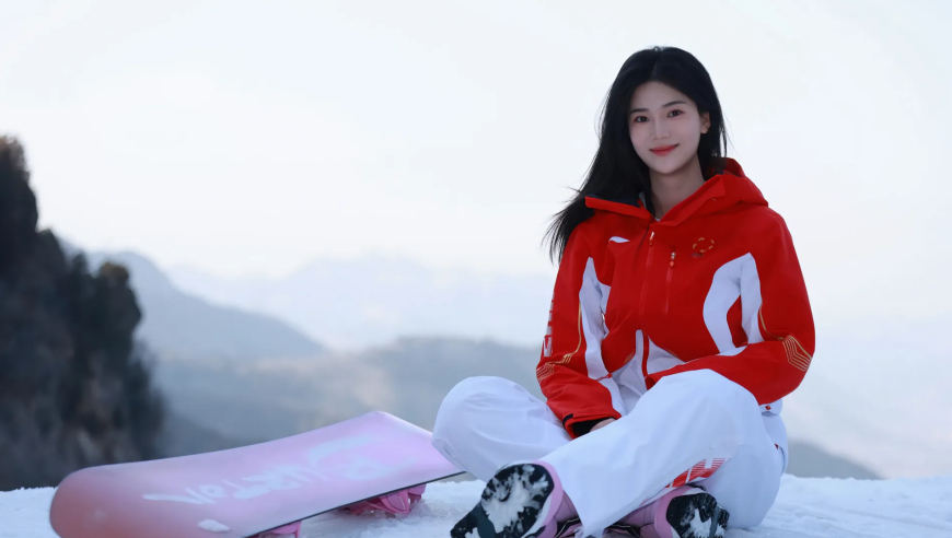 她是国乒公认女神，外号乒坛刘亦菲，曾给孙颖莎当陪练 | 高颜赛场