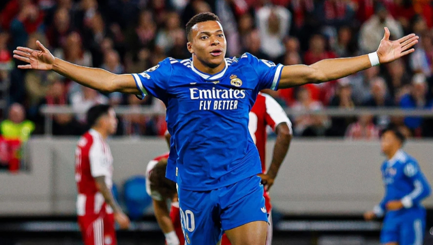 天神下凡，八倍镜还原姆巴佩大四喜拯救皇马，7分钟狂轰三球神射术