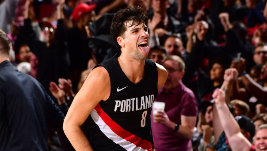 开拓者险胜雷霆最后3分钟：开拓者三军用命逆转取胜 雷霆八连胜遭终结