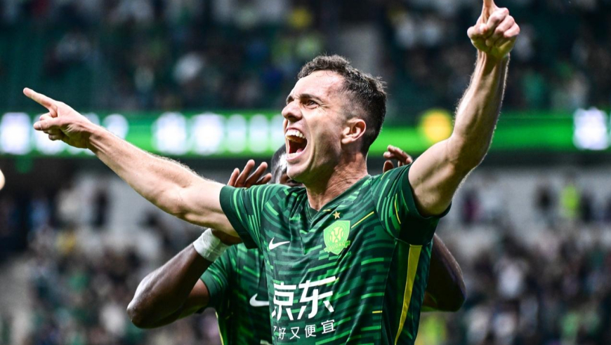 3分钟闪电扳平神剧情！亚冠二级国安丢球，塞鸟火线进球全场沸腾