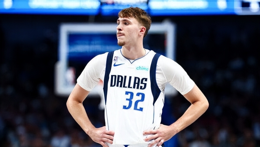 18岁359天！弗拉格成最年轻得到40+5+5的球员，第二、三名都是谁？