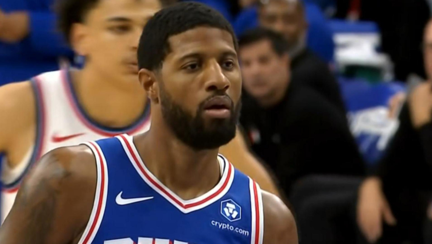 复出就有用！保罗乔治复出首战开场强投哈登三分+造犯规连拿5分