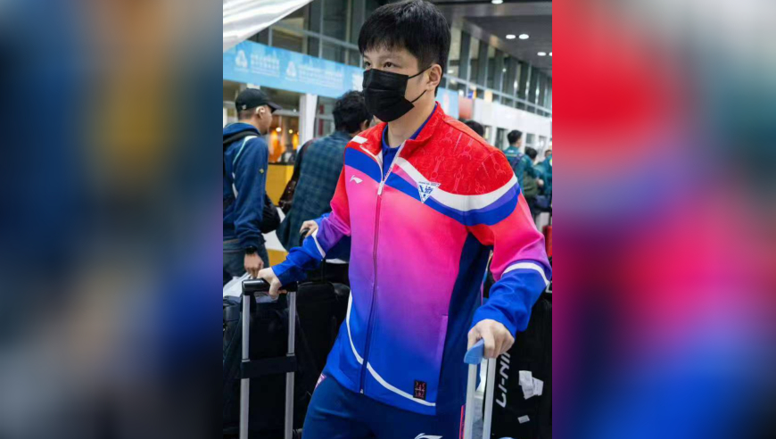 抵达赛区！樊振东瘦了，陈梦暖心挥手，孙颖莎人气太高了