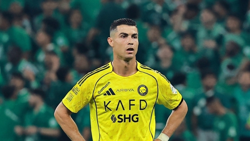 西媒：C罗并未乘坐私人飞机逃离沙特 他本人留在当地等待解决方案