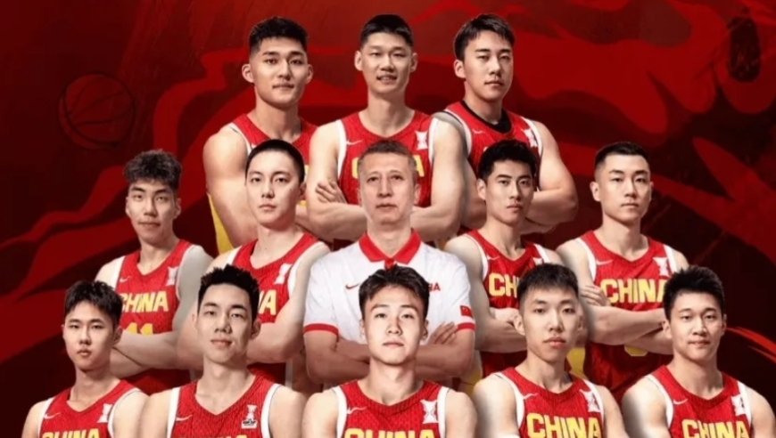 中国男篮官宣，世预赛首战韩国，郭士强阵容调整，周琦曾凡博复出，全力争胜！