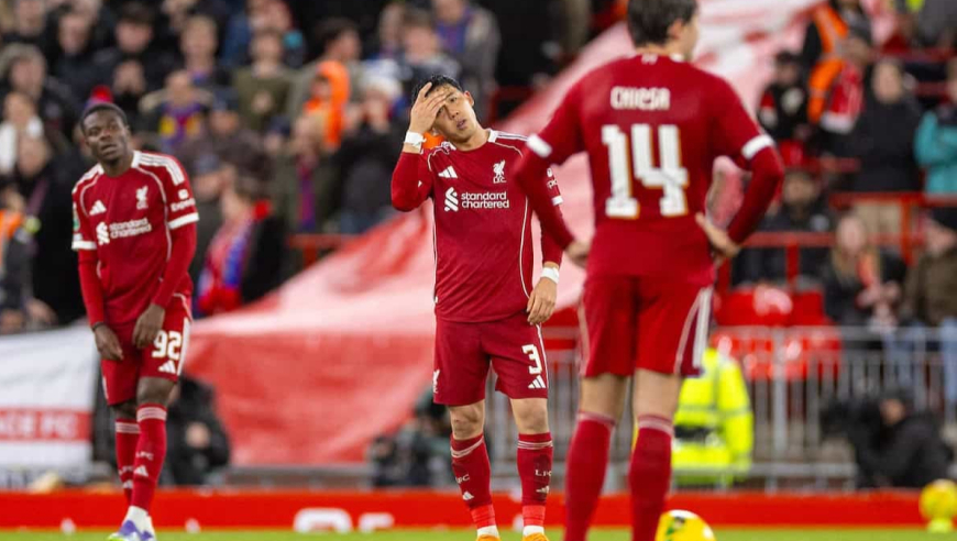 近7场6负！联赛杯十人利物浦轮换0-3水晶宫出局：防线全员抽象
