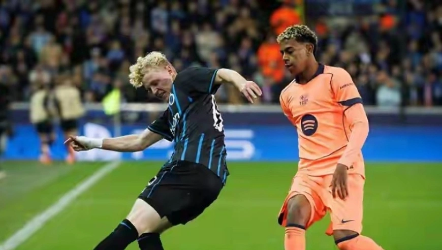 随着巴萨3-3绝平、曼城4-1、国米4连胜，欧冠最新积分榜出炉:巴萨第11！