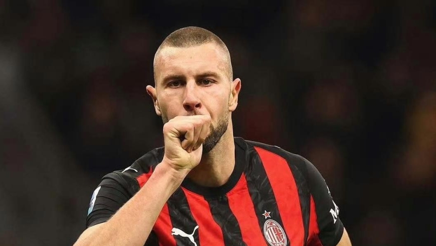 米兰创近17年最少丢球纪录，阿囧打造铜墙铁壁，三中卫一高一快一利