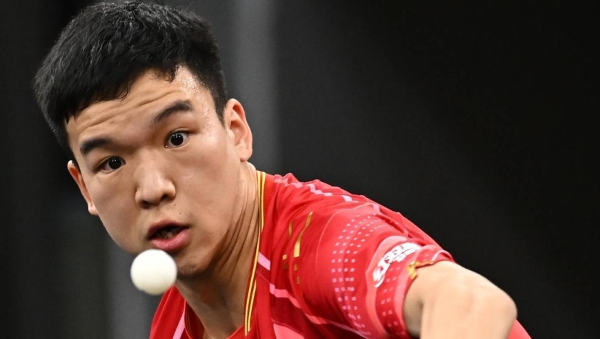 裁判连掏2张黄牌也挡不住！向鹏暴冲觉醒，撕碎韩流晋级八强