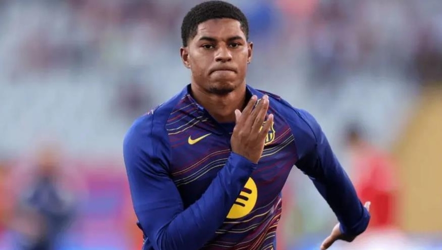 16场造15球！曼联帝星2600万转会巴萨生变？除非他愿意巨幅降薪