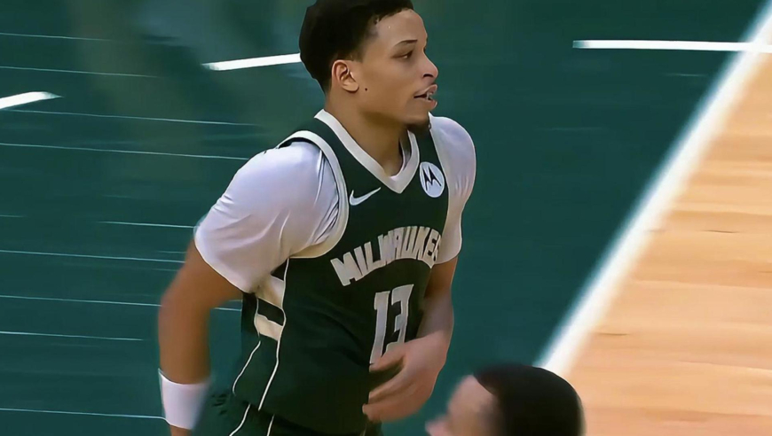 字母哥缺阵又如何？雄鹿罗林斯vs勇士32分：21投13中+5记三分