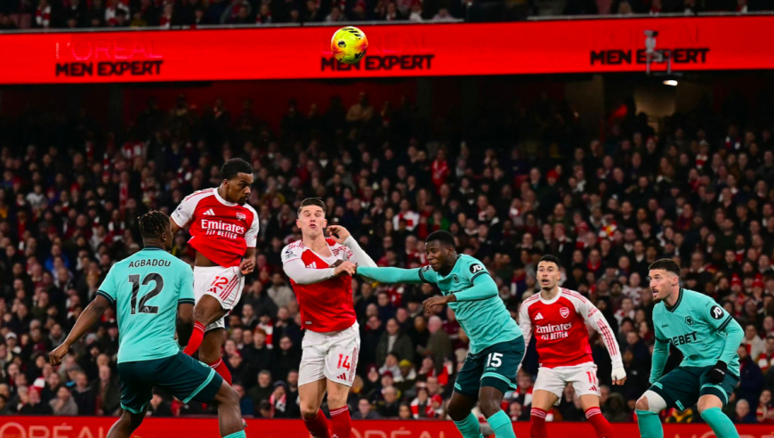 英超2-1神剧情：90分钟丢球 补时绝杀 13.1亿豪门送垫底队10连败