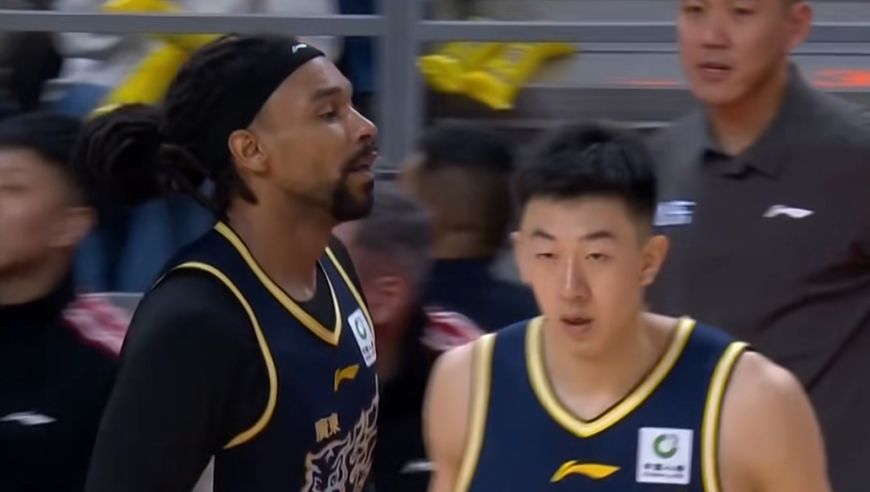 广东豪取六连胜！徐杰22+8创纪录，三巨头合砍67+20，杜锋险翻车