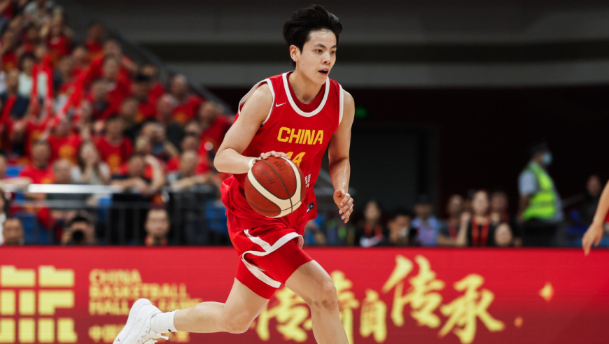 中国女篮热身赛VS澳大利亚！张子宇获重用，宫鲁鸣要改善两大短板，CCTV5直播