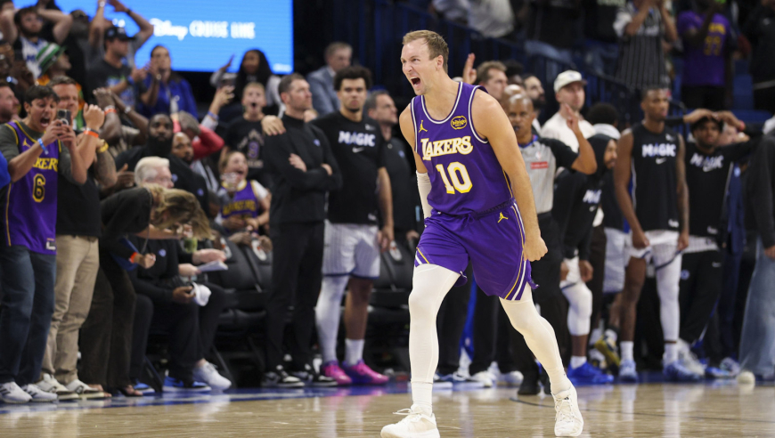 肯纳德凭什么破除湖人射手坟墓诅咒？他与湖人太契合了｜篮不住嘴