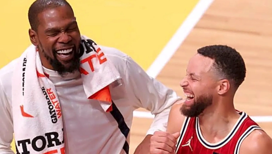 NBA采访｜杜兰特：我希望耐克签下库里 37岁还像新秀一样抢手